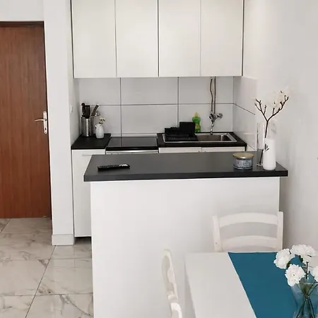 Renovated L&m *