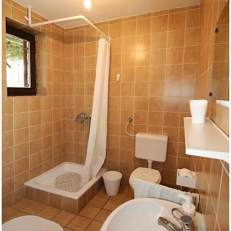 L&m Rogoznica (Sibenik-Knin)